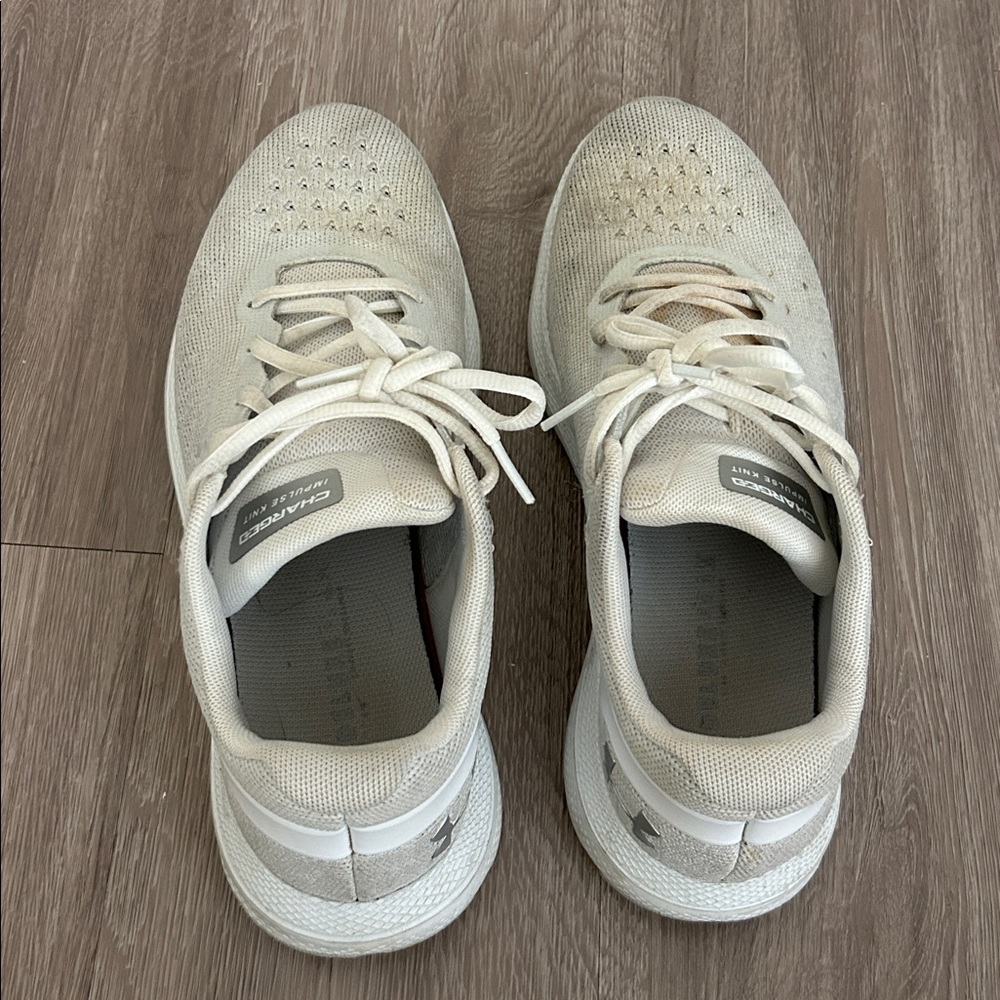 Under Armour Sneakers - Picture 4 of 5